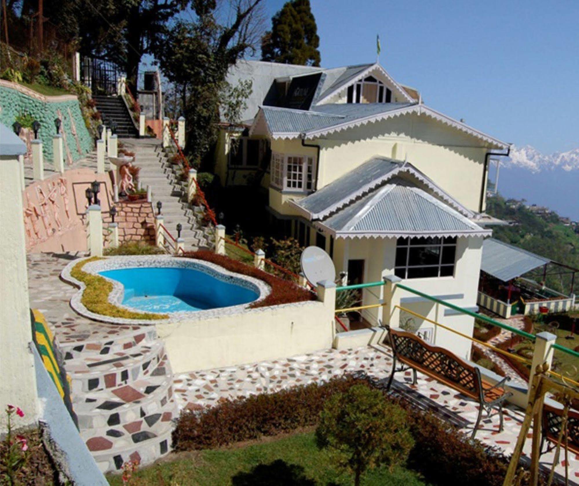 Central Nirvana Darjeeling  Exterior foto