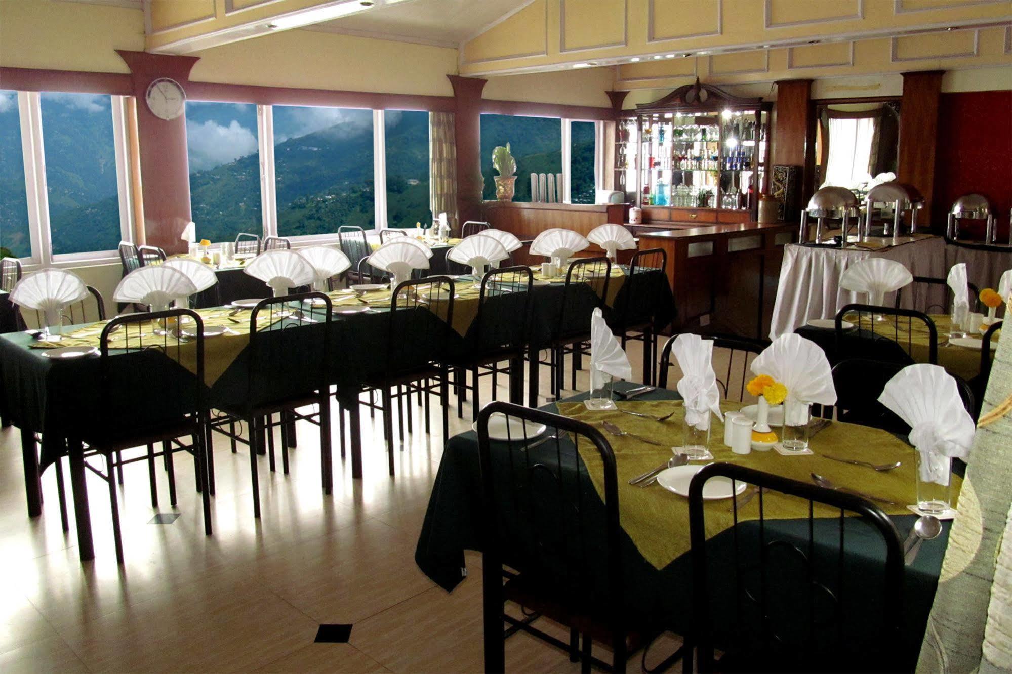 Central Nirvana Darjeeling  Exterior foto